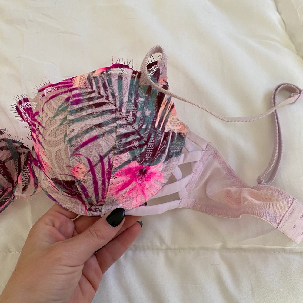 Victoria’s Secret Bra